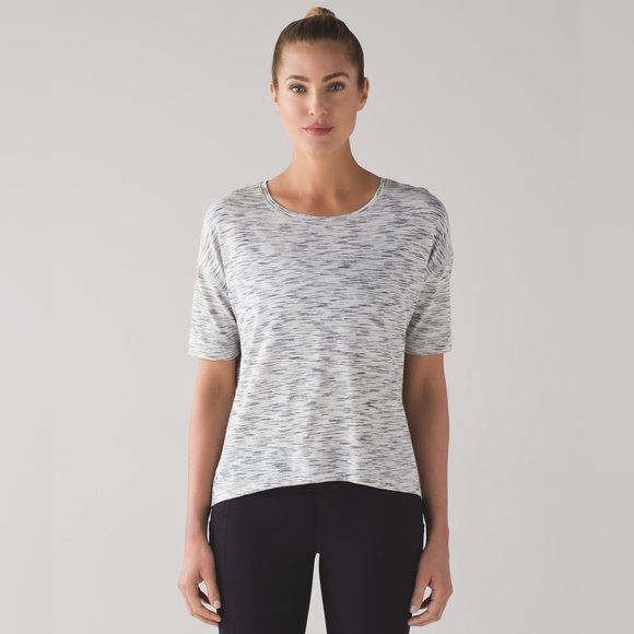 lululemon athletica Tops - Lululemon Run It Out Tee short sleeve 6 Tiger Space Dye Black White gorpcore